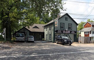 Plus de détails pour 6124 MacArthur Blvd, Bethesda, MD - Local commercial à vendre