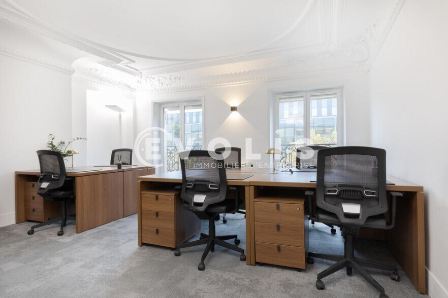 Bureau dans Paris à louer - Photo de l’immeuble – Image 1 sur 7
