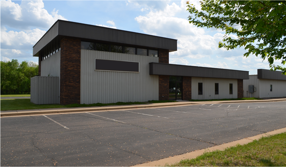 3041 Melby St, Eau Claire, WI à louer - Photo de l’immeuble – Image 2 sur 20