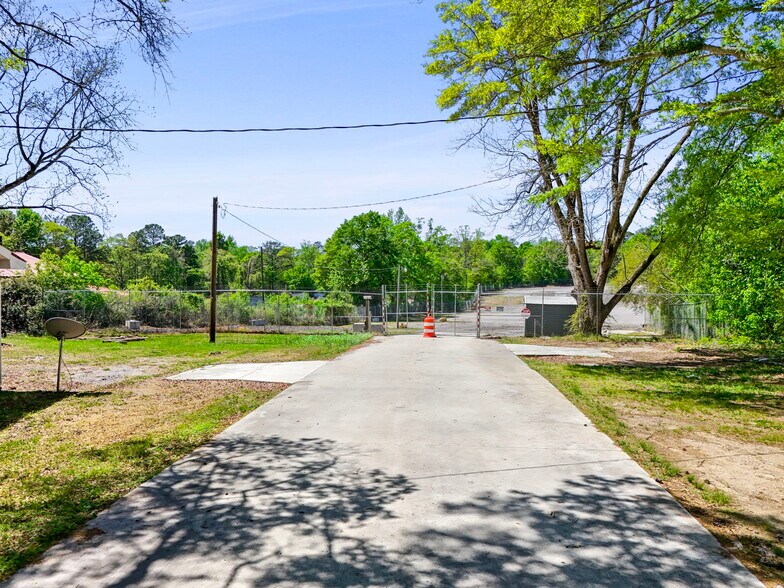 623 Highway 29 S, Newnan, GA à louer - Photo de l’immeuble – Image 3 sur 36