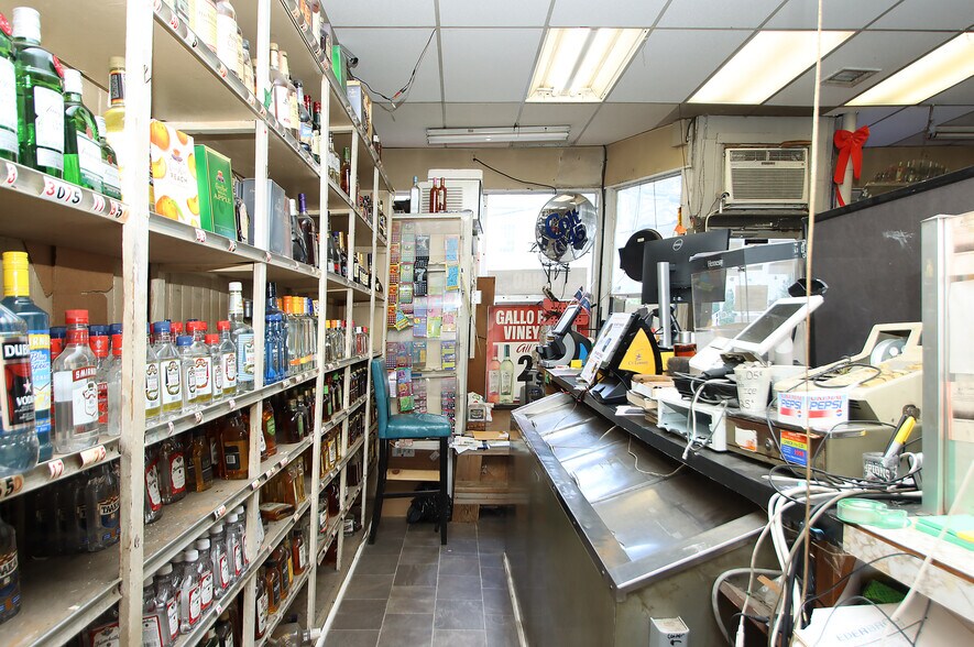 578 Winchester Ave, New Haven, CT à vendre - Photo de l’immeuble – Image 3 sur 20