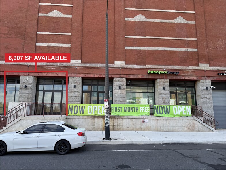 510 N Christopher Columbus Blvd, Philadelphia, PA à louer - Photo de l’immeuble – Image 2 sur 6