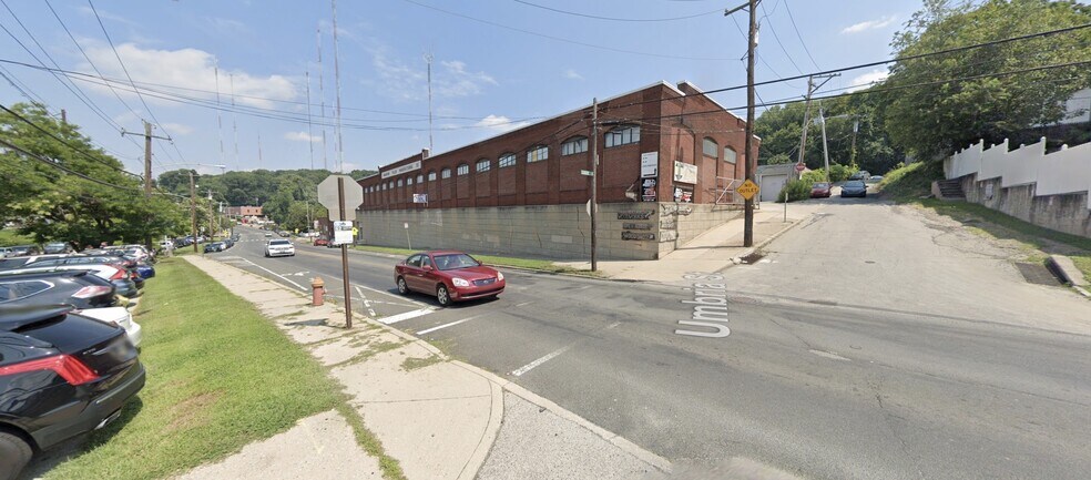 4889 Umbria St, Philadelphia, PA à vendre - Photo de l’immeuble – Image 2 sur 15