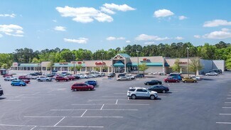 Plus de détails pour 600-620 Cedar Creek Rd, Fayetteville, NC - Local commercial à louer