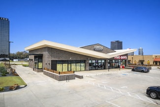 Plus de détails pour 5201 N May Ave, Oklahoma City, OK - Local commercial à louer
