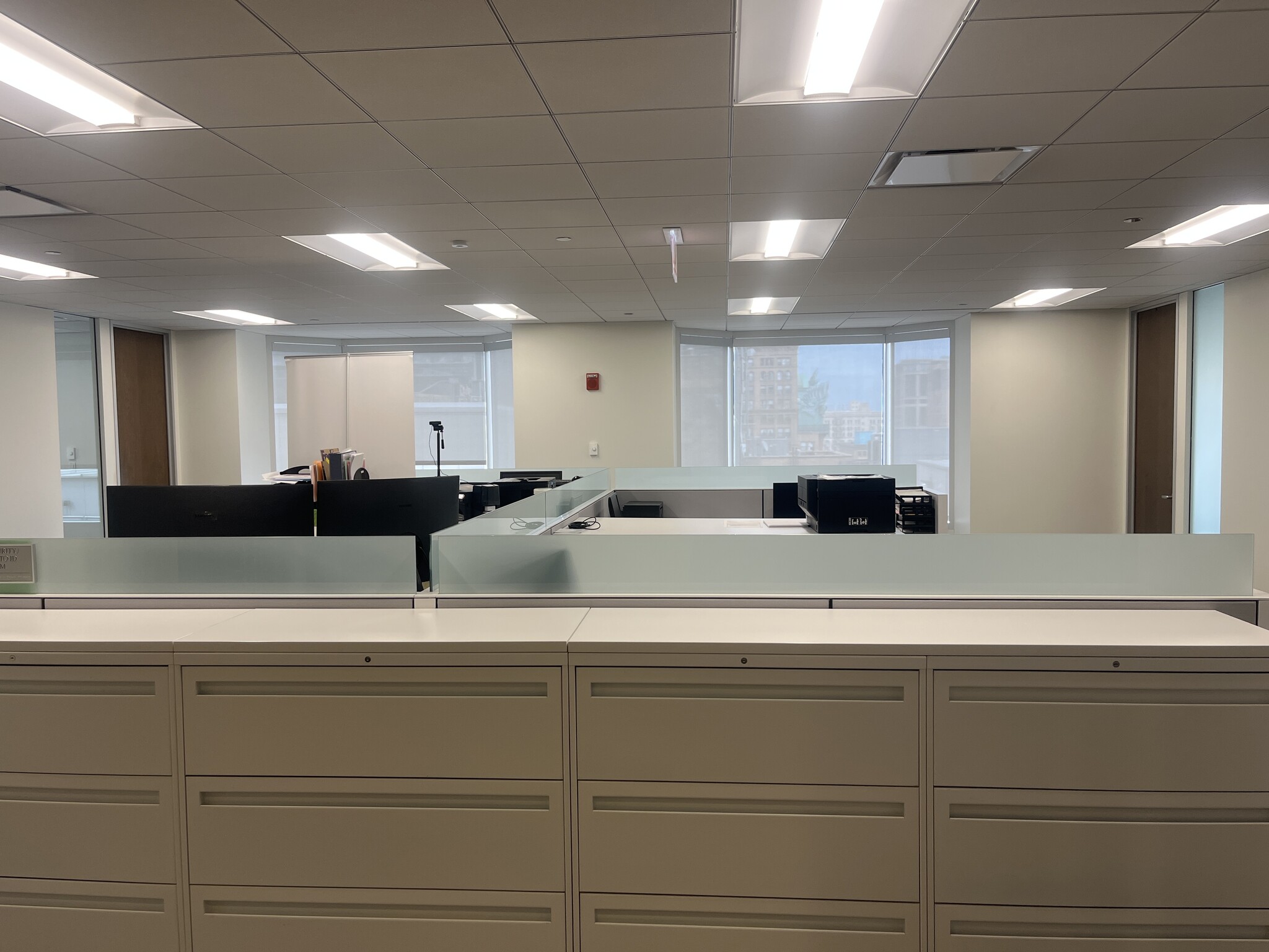 425 S Financial Pl, Chicago, IL à louer Photo de l’immeuble– Image 1 sur 4