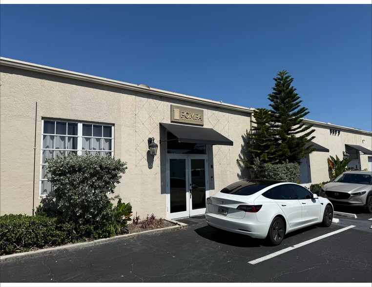 1177 Clare Ave, West Palm Beach, FL à louer - Photo de l’immeuble – Image 2 sur 4