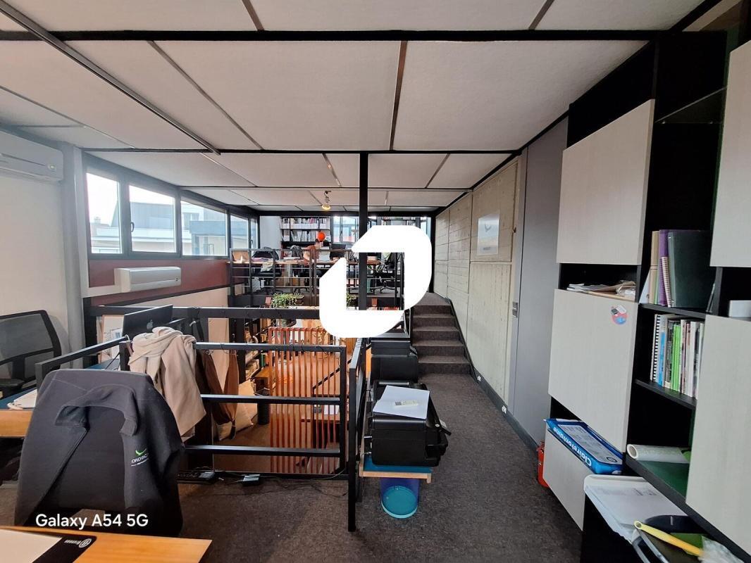 Bureau dans Sèvres à louer Photo de l’immeuble– Image 1 sur 7