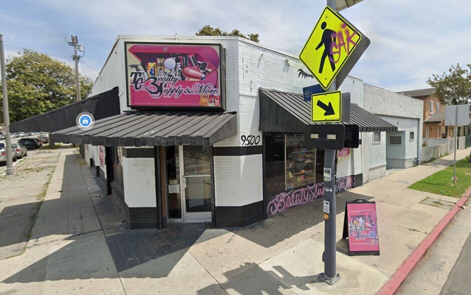 9500 Main St, Los Angeles, CA à vendre - Photo de l’immeuble – Image 2 sur 2