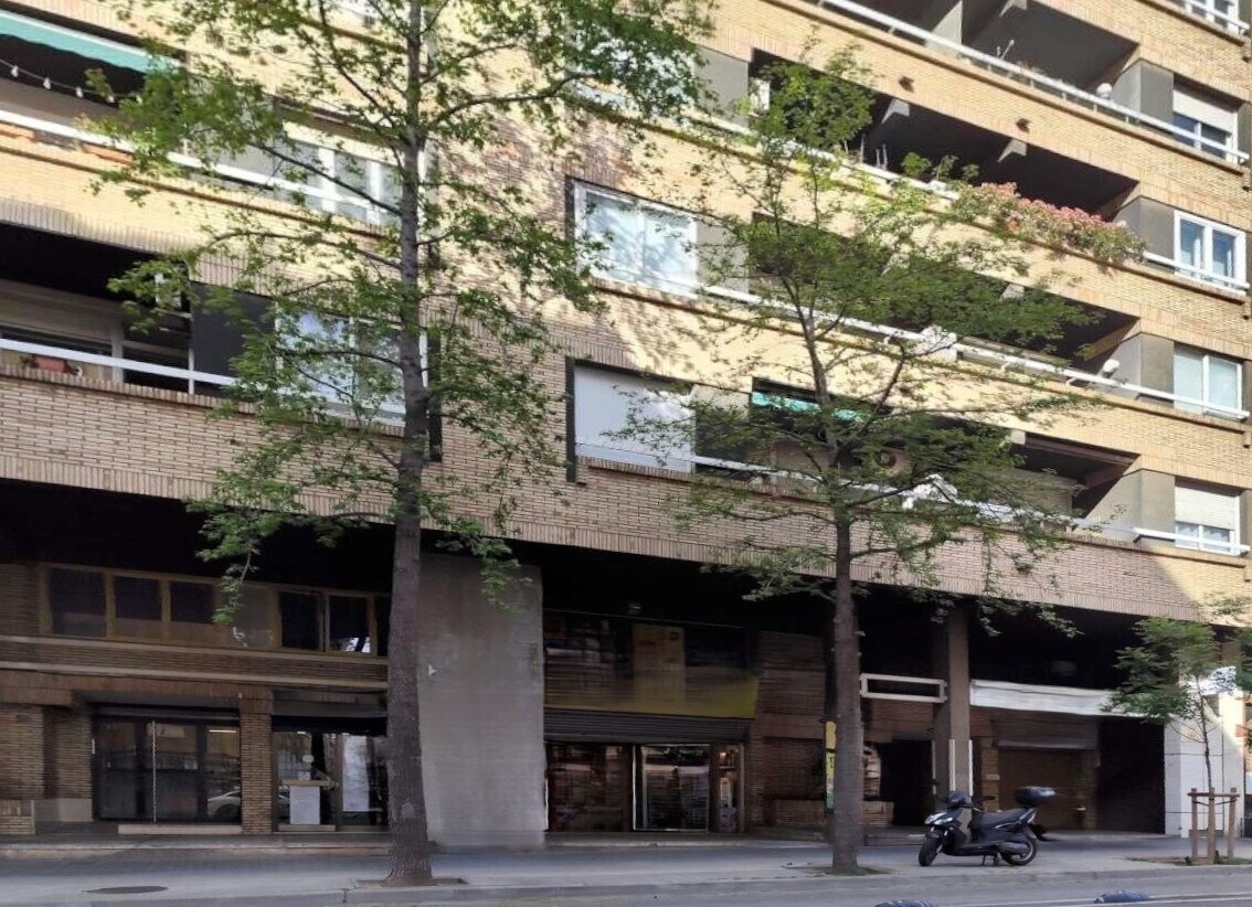 Immeuble residentiel dans Sabadell, Barcelona à vendre Photo de l’immeuble– Image 1 sur 2