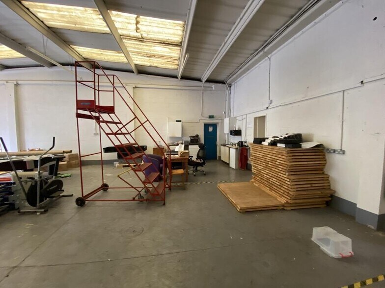 Gunhills Ln, Doncaster à louer - Photo de l’immeuble – Image 2 sur 6