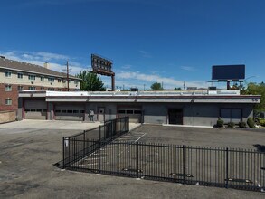 55 S Wells Ave, Reno, NV à vendre Photo de l’immeuble– Image 2 sur 7