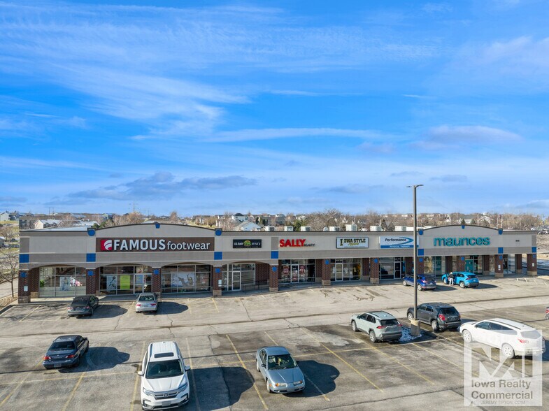 3620 Edgewood Rd SW, Cedar Rapids, IA à louer - Photo de l’immeuble – Image 3 sur 9