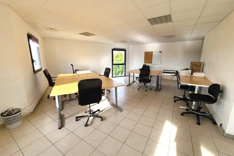 Bureau dans Béziers à louer - Photo principale – Image 2 sur 6