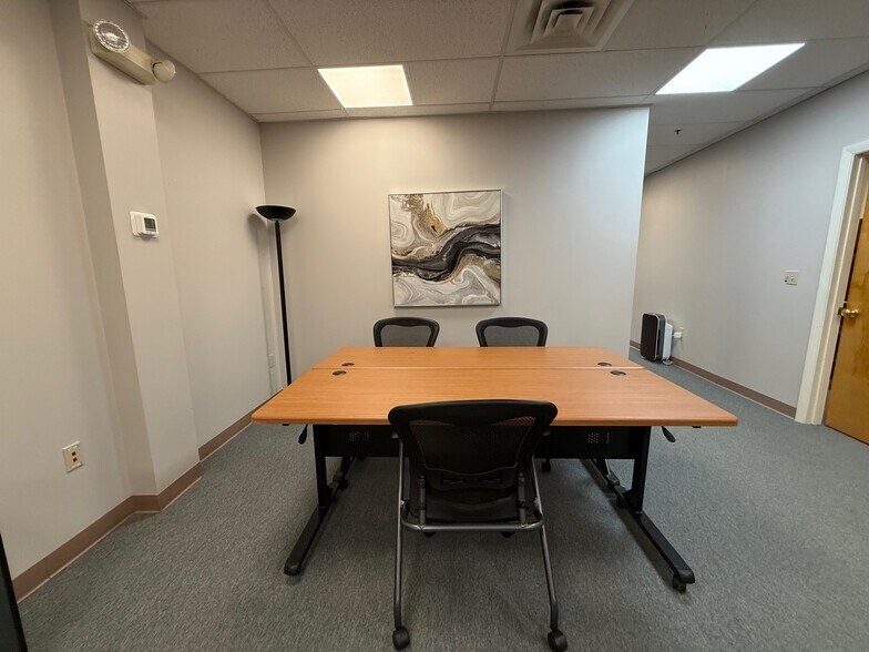 311 Darling Ave, South Portland, ME à louer - Photo de l’immeuble – Image 2 sur 8