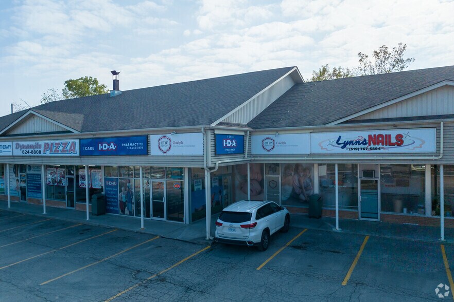 3-19 Speedvale Av E, Guelph, ON à vendre - Photo principale – Image 1 sur 9