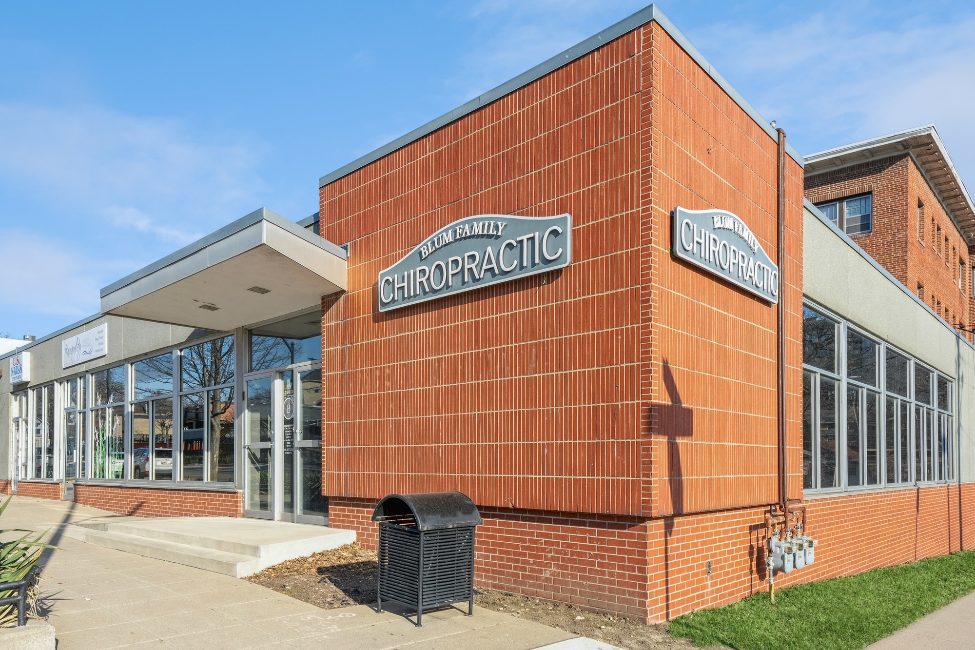 2903-2909 Ingersoll Ave, Des Moines, IA à louer Photo de l’immeuble– Image 1 sur 8