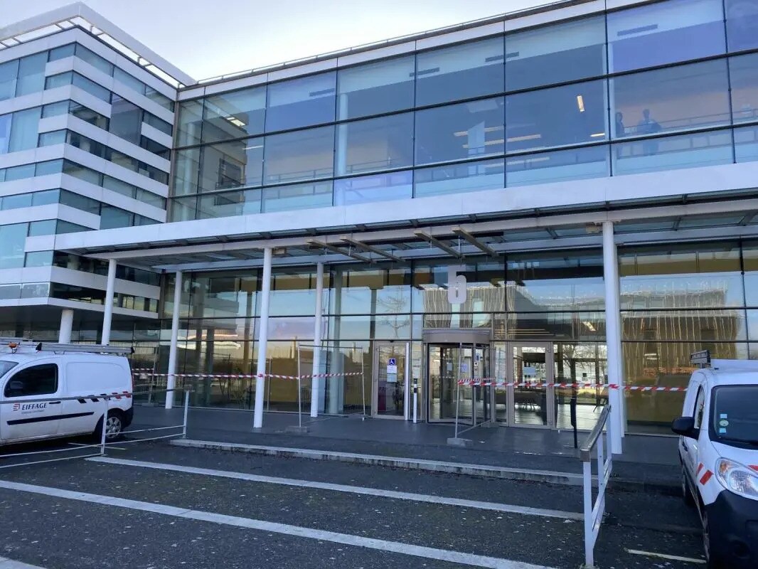 Bureau dans Colombelles à louer Photo de l’immeuble– Image 1 sur 10