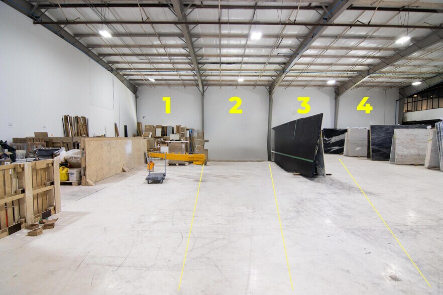 1921 5th Ave S, Saint Petersburg, FL à louer - Photo de l’immeuble – Image 3 sur 22