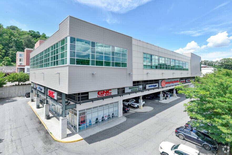 50 Hamilton St, Dobbs Ferry, NY à louer - Photo principale – Image 1 sur 6
