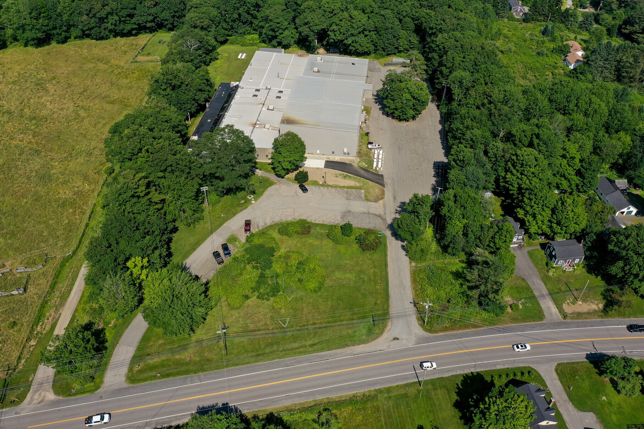248 Northport Ave, Belfast, ME à vendre Photo principale– Image 1 sur 36