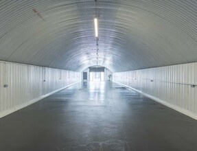 Miles St, Londres à louer Photo intérieure– Image 2 sur 2