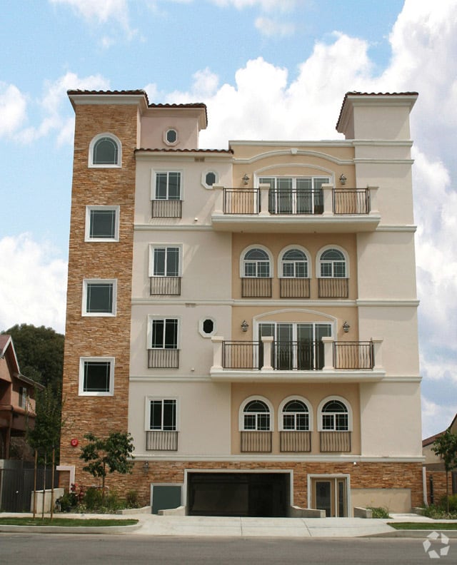 11501 Hatteras St, North Hollywood, CA à vendre Photo principale– Image 1 sur 14