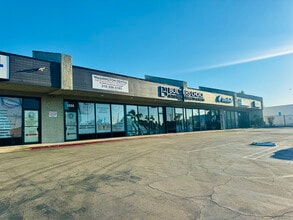 1834-1848 Pacific Coast Hwy, Lomita, CA à louer Photo intérieure– Image 2 sur 9