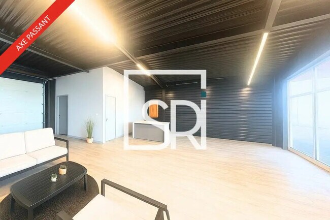 Plus de détails pour Local commercial à louer