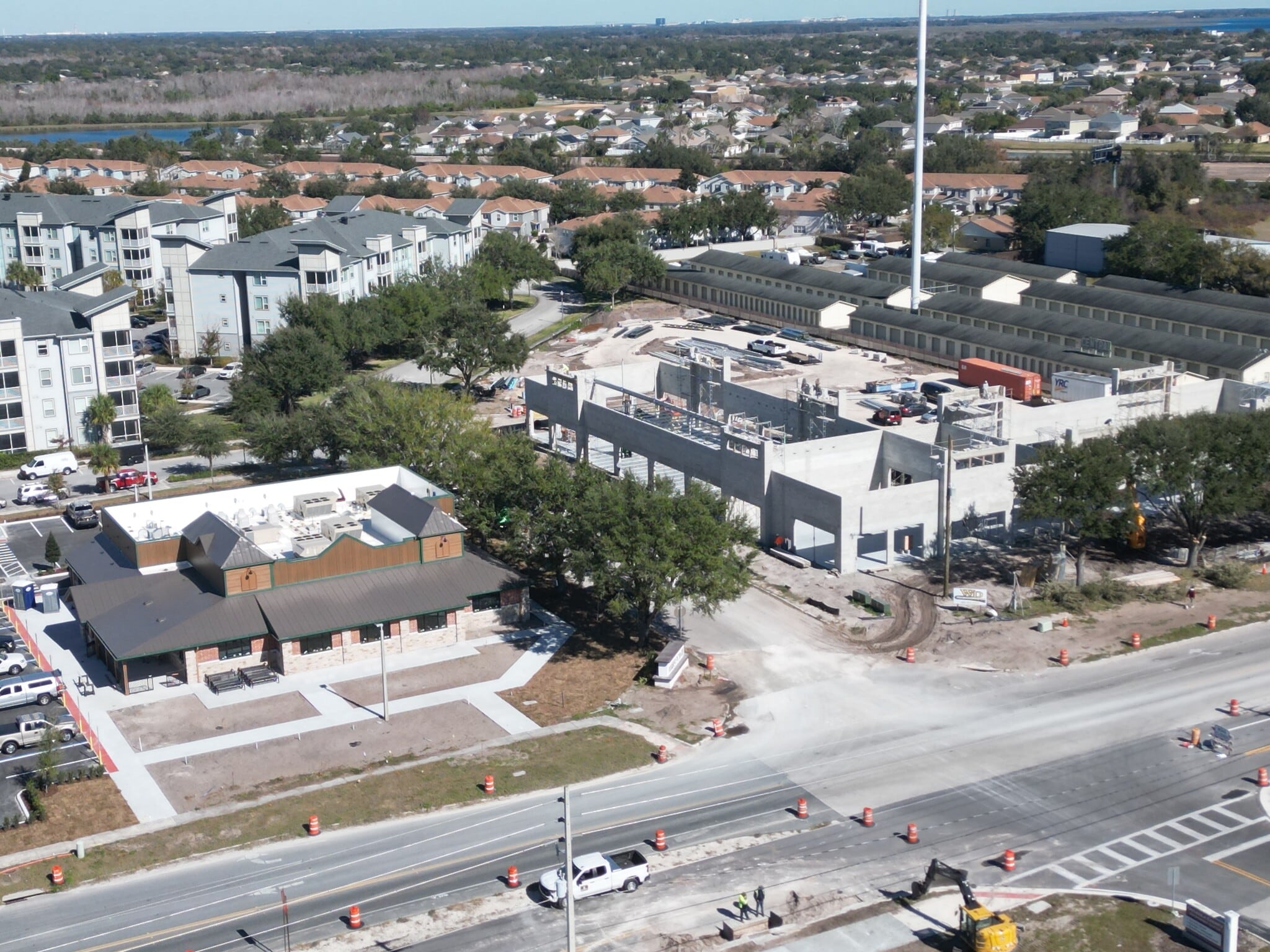 2521 Partin Settlement Rd, Kissimmee, FL à louer Photo principale– Image 1 sur 22