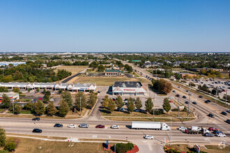 355-405 N Eola Rd, Aurora, IL - VUE AÉRIENNE  vue de carte - Image1