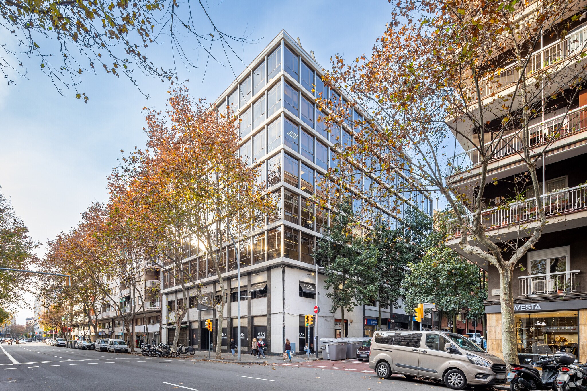Bureau dans Barcelone, Barcelona à louer Photo principale– Image 1 sur 6