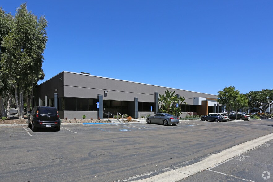 10915 Technology Pl, San Diego, CA à louer - Photo de l’immeuble – Image 3 sur 4