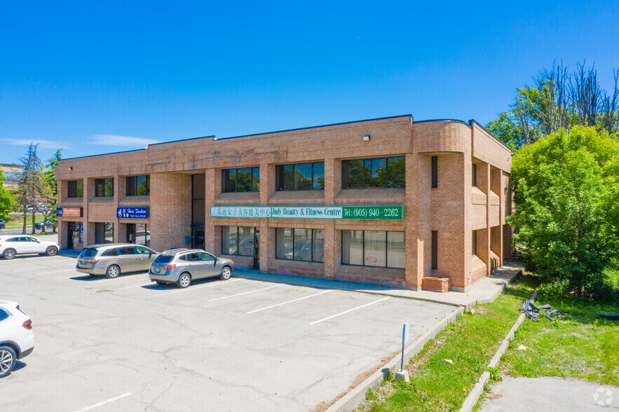 5 Mcintosh Dr, Markham, ON à vendre - Photo de l’immeuble – Image 3 sur 3