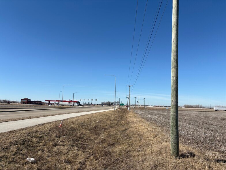 75 Bourbonnais Parkway, Bourbonnais, IL à vendre - Photo de l’immeuble – Image 3 sur 4