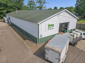 Plus de détails pour 13390 Ravenna Ave NE, Hartville, OH - Local d’activités à vendre