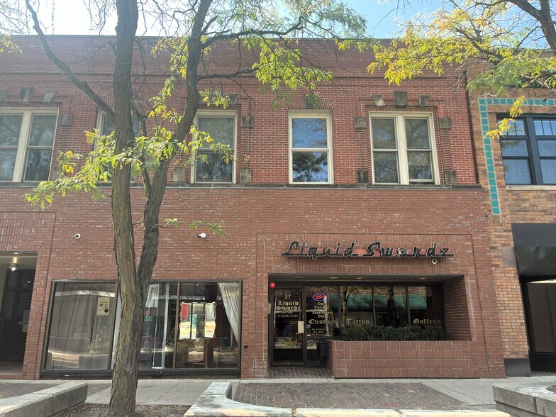 25-27 N Washington St, Ypsilanti, MI à louer - Photo de l’immeuble – Image 3 sur 9