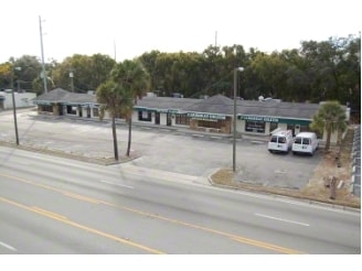 2102-2118 W Busch Blvd, Tampa, FL à louer Photo principale– Image 1 sur 9
