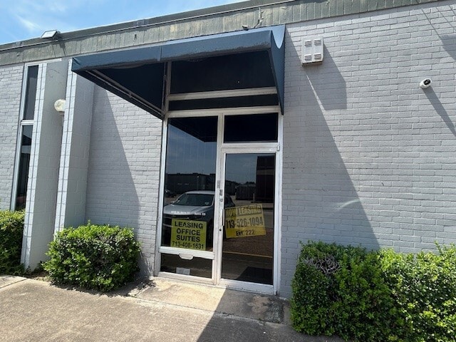4800 W 34th St, Houston, TX à louer Photo de l’immeuble– Image 1 sur 5