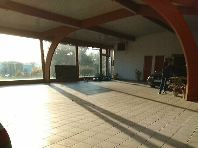 Plus de détails pour Local commercial à vendre