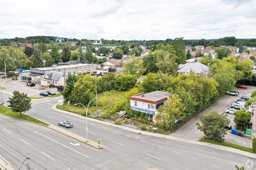 4998 Boul Saint-Charles, Montréal, QC à vendre - Photo de l’immeuble – Image 1 sur 3