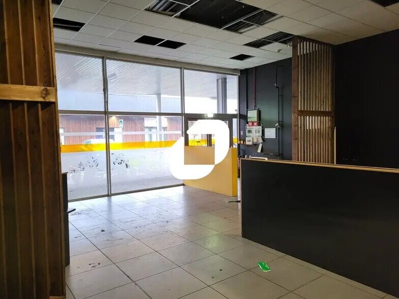 Local commercial dans Mérignac à louer - Photo intérieure – Image 2 sur 5