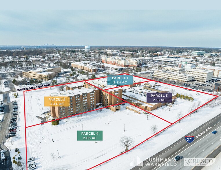 3663 Park East Dr, Beachwood, OH à vendre - Photo de l’immeuble – Image 1 sur 4