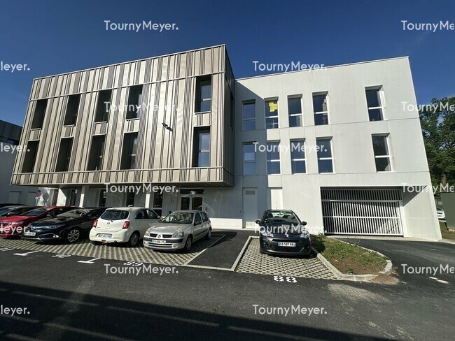 Plus de détails pour 6 Rue Maria Telkes, Treillières - Bureau à louer