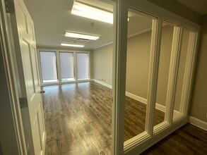 153-154 Patchen Dr, Lexington, KY à louer Photo intérieure– Image 2 sur 10