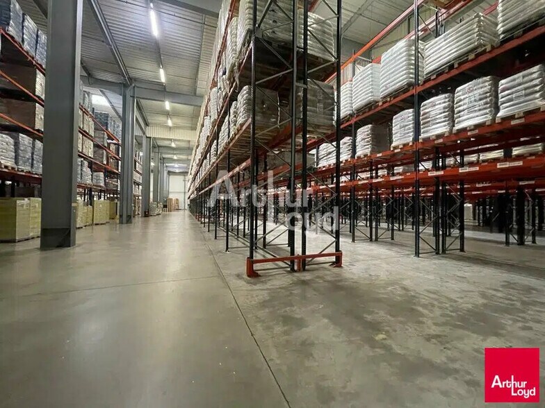 Industriel/Logistique dans CONTRES à vendre - Photo de l’immeuble – Image 1 sur 3
