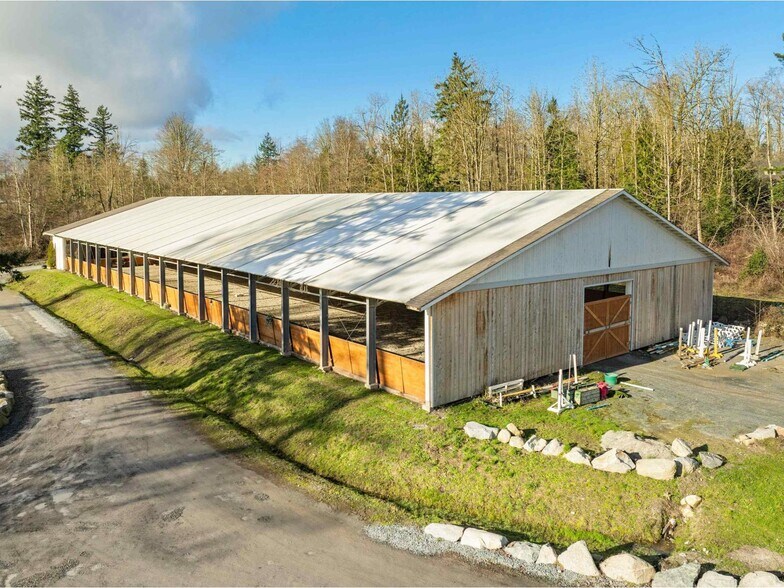 1061 216 St, Langley, BC à vendre - Photo de l’immeuble – Image 3 sur 32