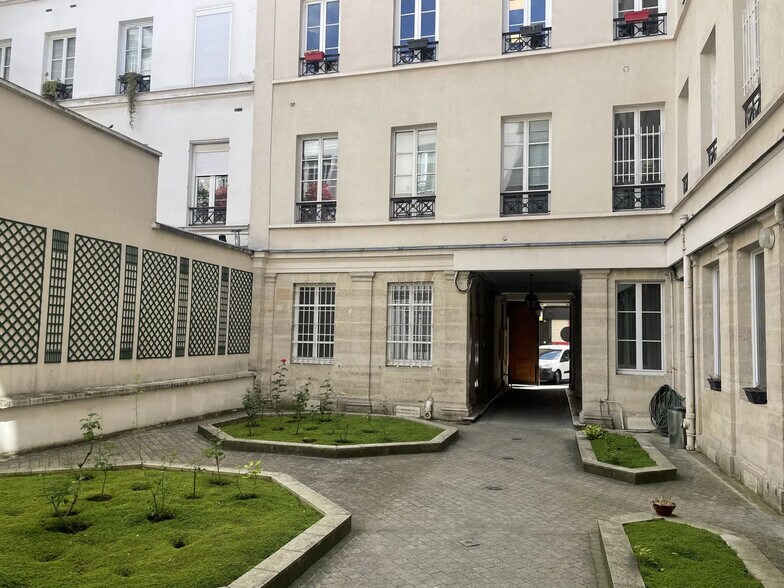 Bureau dans Paris à louer - Photo de l’immeuble – Image 3 sur 14