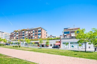 Plus de détails pour Avenida del Montecarmelo, 2, Madrid - Local commercial à louer