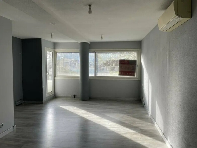 Bureau dans Vannes à vendre - Photo de l’immeuble – Image 2 sur 2